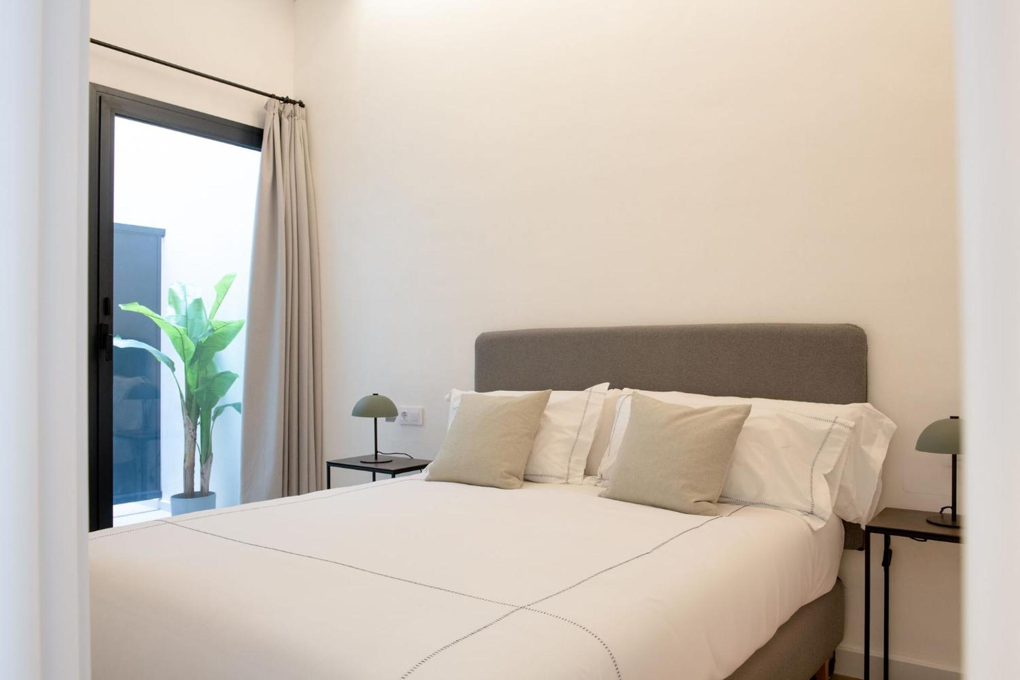 Santa Ana 18 Suite Apartments Sevilla Kültér fotó