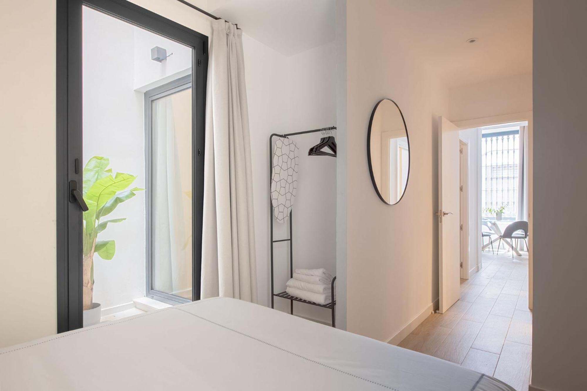 Santa Ana 18 Suite Apartments Sevilla Kültér fotó
