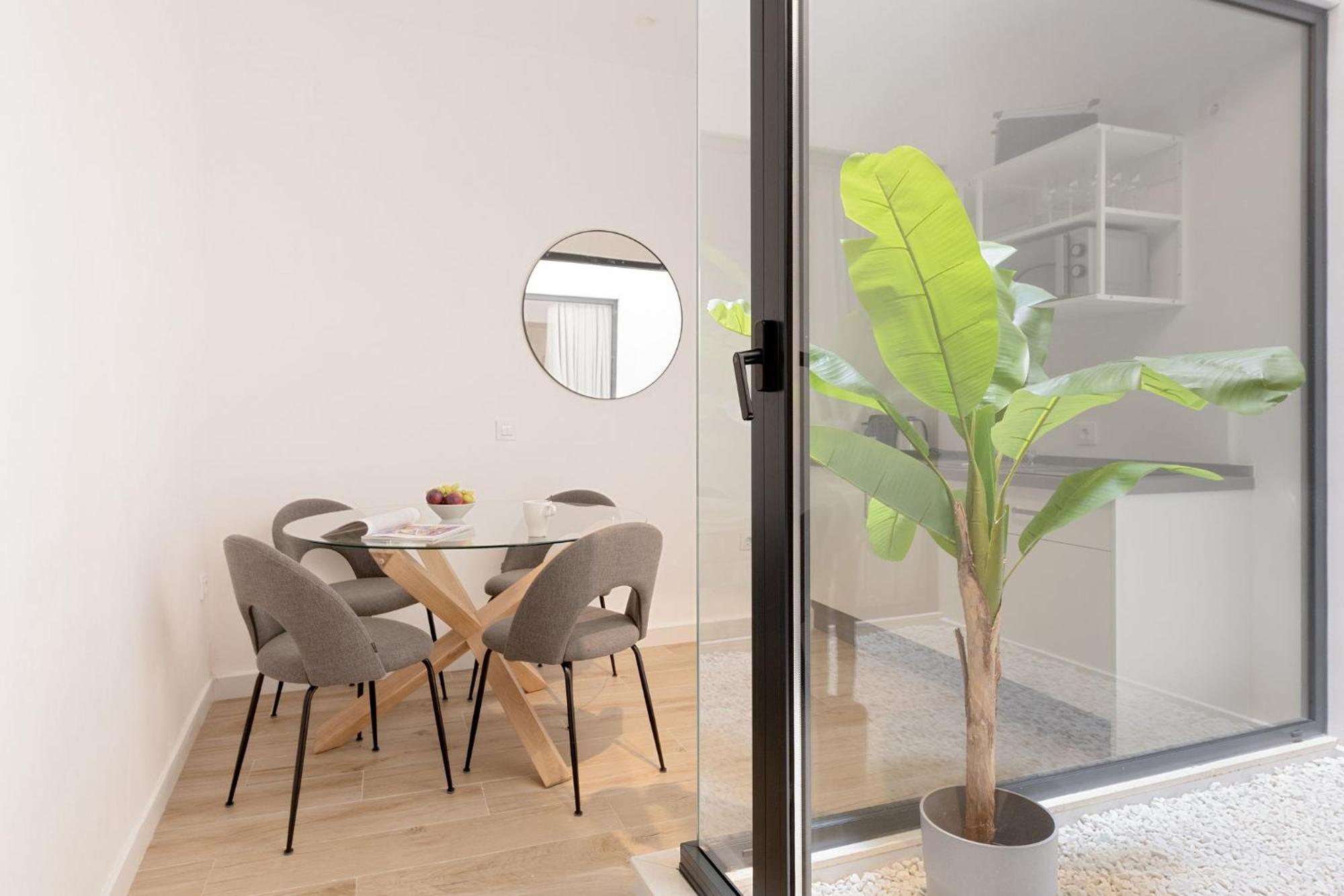 Santa Ana 18 Suite Apartments Sevilla Kültér fotó