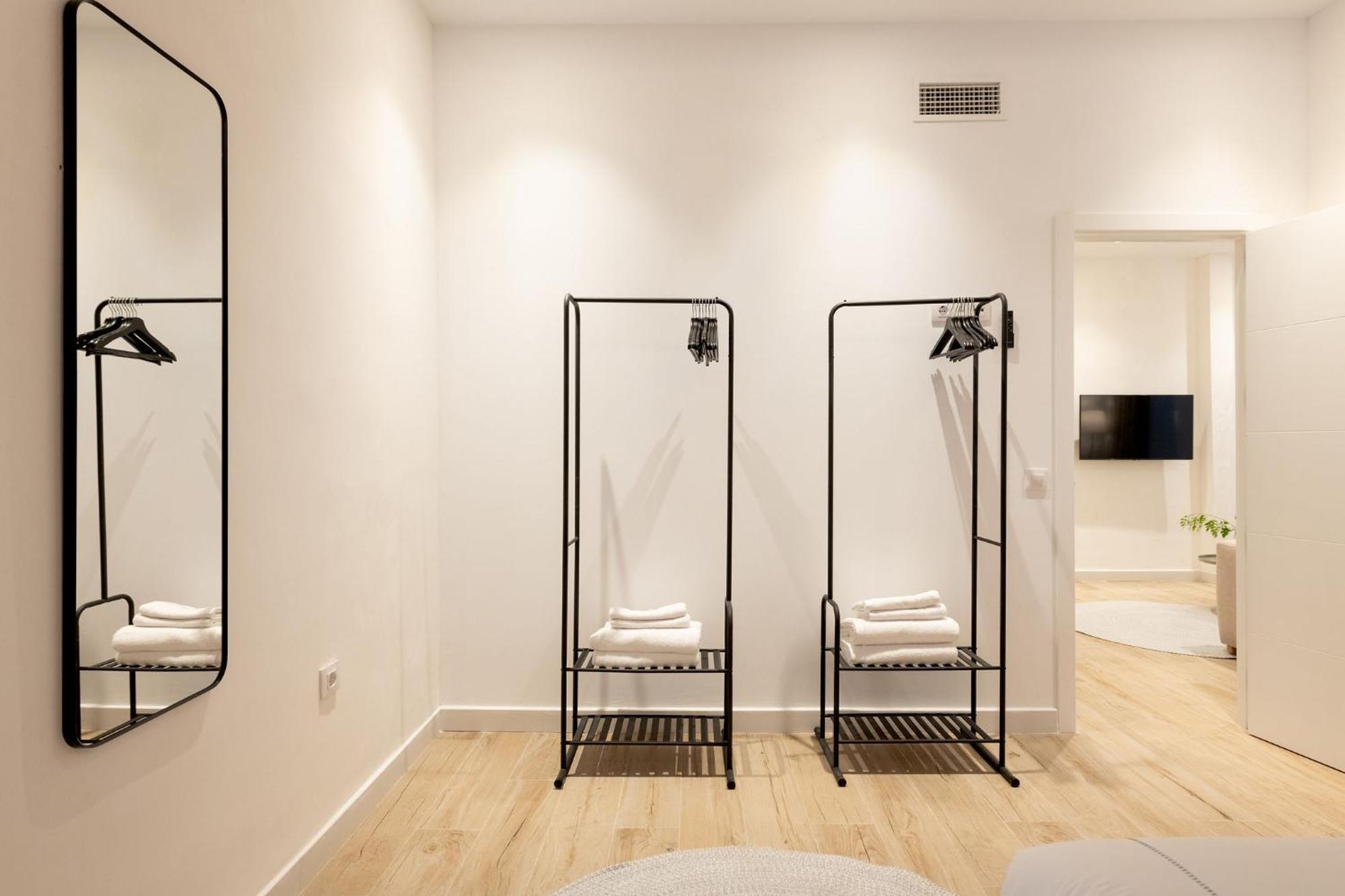 Santa Ana 18 Suite Apartments Sevilla Kültér fotó